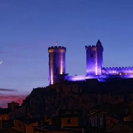 Calme Avec Terrasse 12 Min De Foix דירה